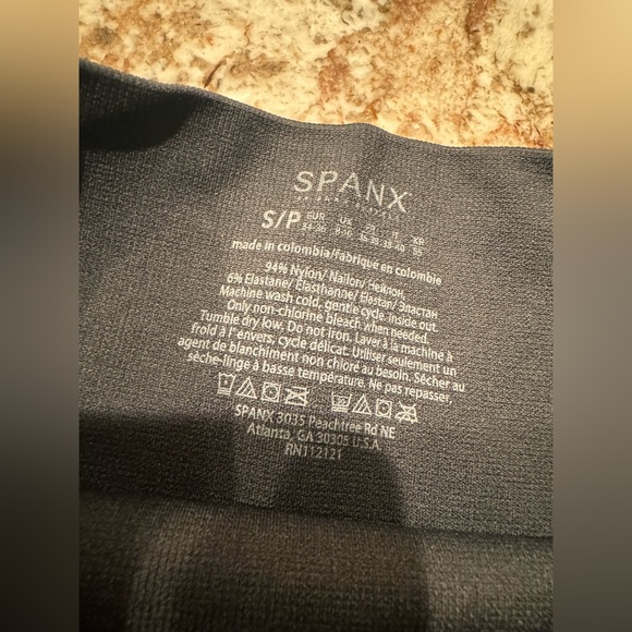 SPANX Leggings - Picture 8 of 13